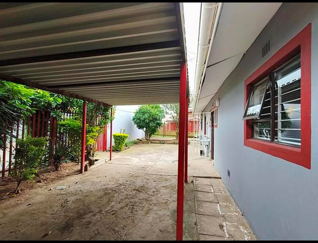 4 BEDROOM HOUSE FOR SALE IN MTHATHA CENTRAL
